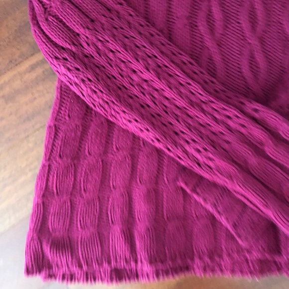 DKNY JEANS Burgundy Red Cable Knit Shawl Neck Sweater Medium - Picture 4 of 6